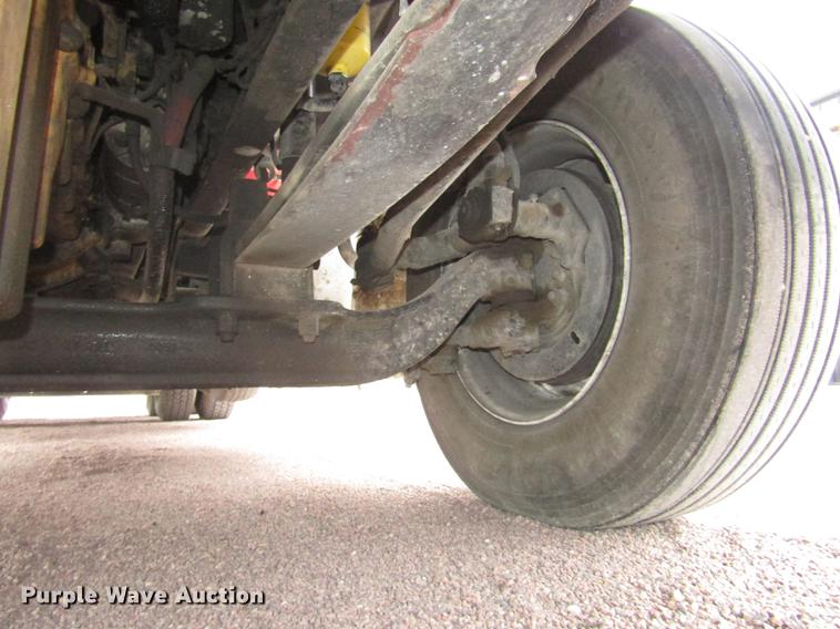 image for item DA3224 2006 Sterling AT9500 dump truck