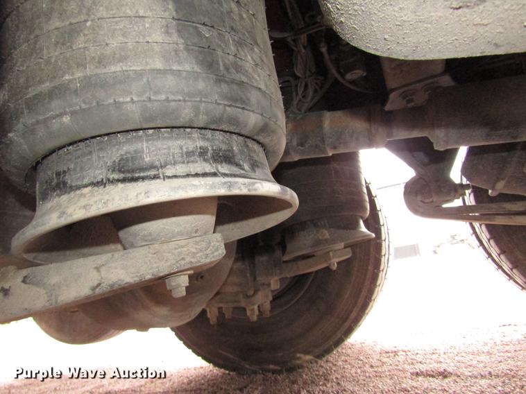 image for item DA3224 2006 Sterling AT9500 dump truck