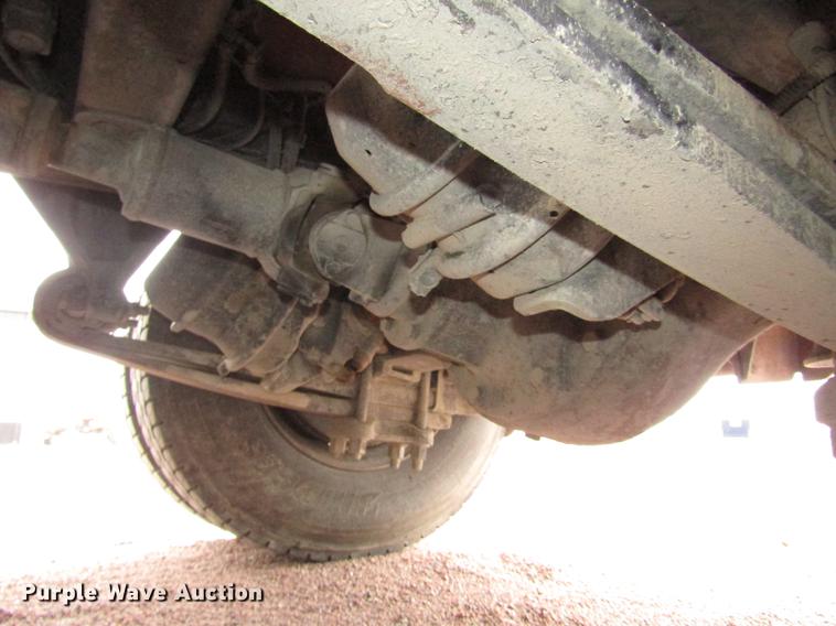 image for item DA3224 2006 Sterling AT9500 dump truck