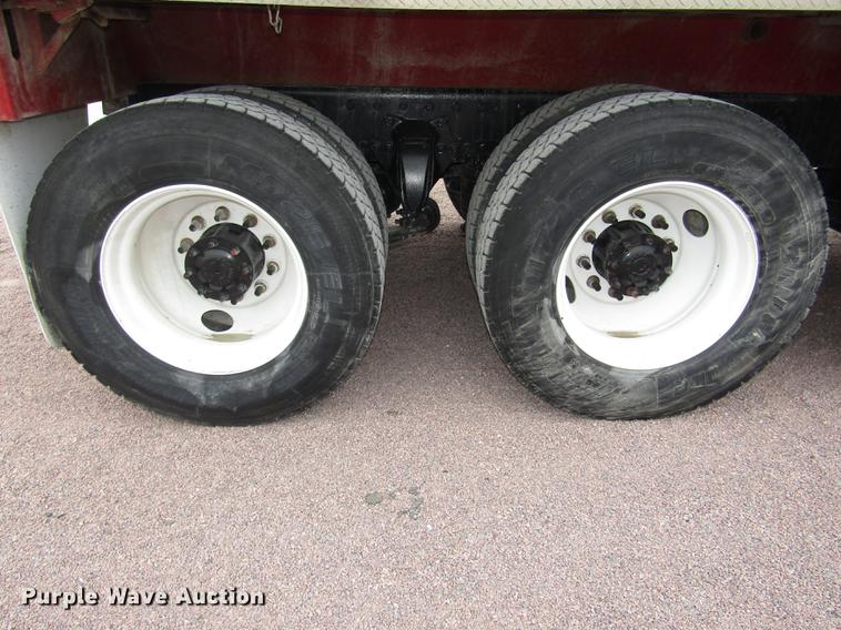 image for item DA3224 2006 Sterling AT9500 dump truck