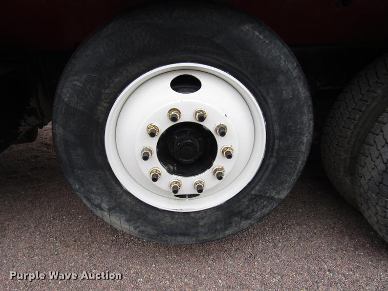 image for item DA3224 2006 Sterling AT9500 dump truck