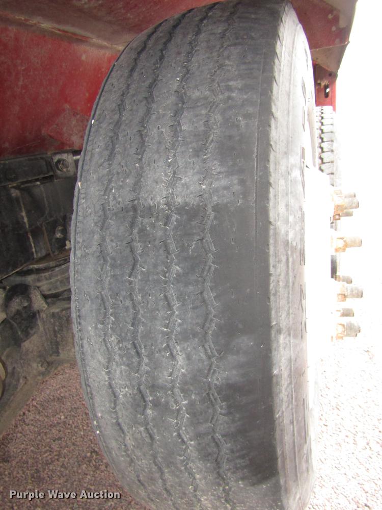 image for item DA3224 2006 Sterling AT9500 dump truck