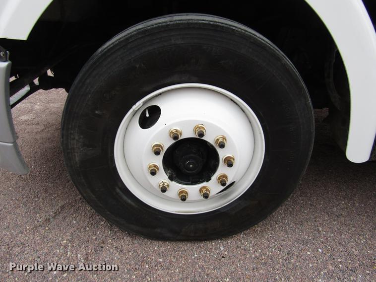 image for item DA3224 2006 Sterling AT9500 dump truck