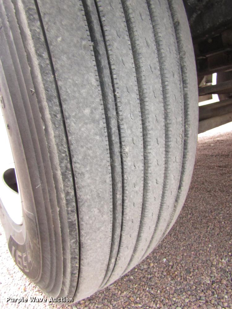 image for item DA3224 2006 Sterling AT9500 dump truck