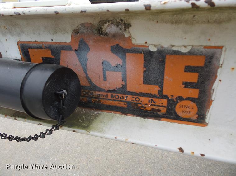 image for item DA6501 1988 Eagle pipe trailer