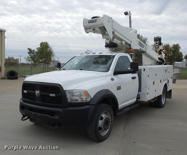 image for item DA6503 2012 Dodge Ram 5500 bucket truck