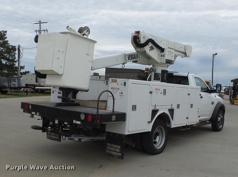 image for item DA6503 2012 Dodge Ram 5500 bucket truck