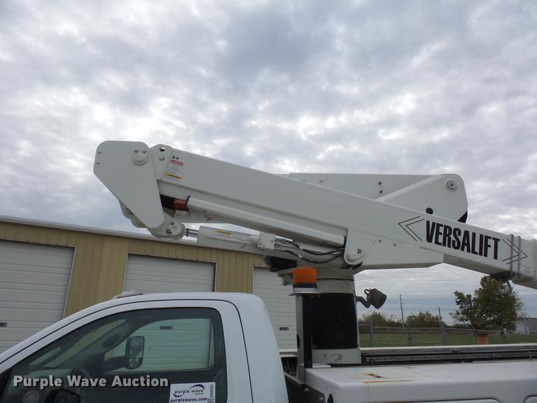 image for item DA6503 2012 Dodge Ram 5500 bucket truck