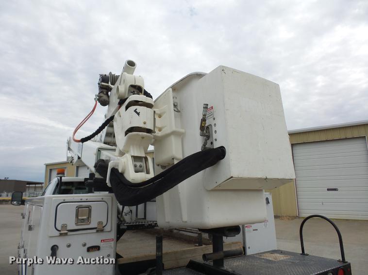 image for item DA6503 2012 Dodge Ram 5500 bucket truck