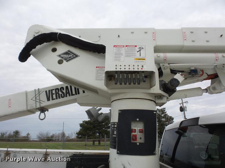 image for item DA6503 2012 Dodge Ram 5500 bucket truck