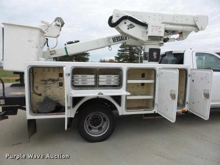 image for item DA6503 2012 Dodge Ram 5500 bucket truck