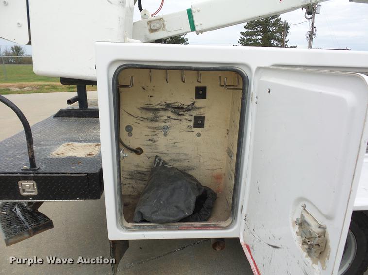 image for item DA6503 2012 Dodge Ram 5500 bucket truck