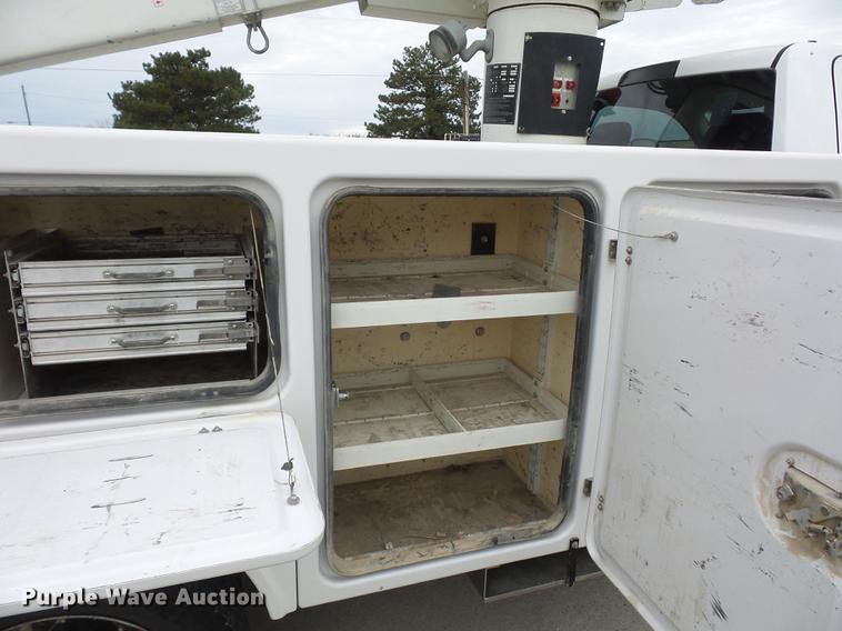 image for item DA6503 2012 Dodge Ram 5500 bucket truck