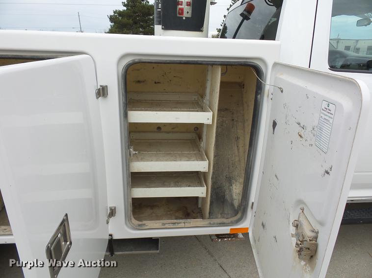 image for item DA6503 2012 Dodge Ram 5500 bucket truck