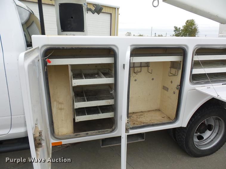 image for item DA6503 2012 Dodge Ram 5500 bucket truck