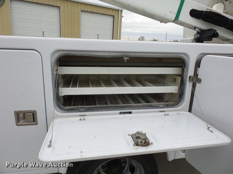 image for item DA6503 2012 Dodge Ram 5500 bucket truck