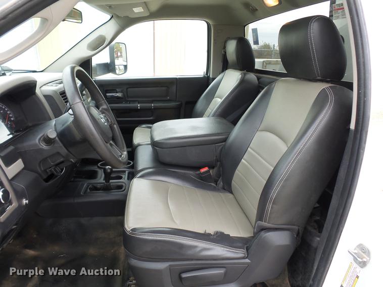 image for item DA6503 2012 Dodge Ram 5500 bucket truck