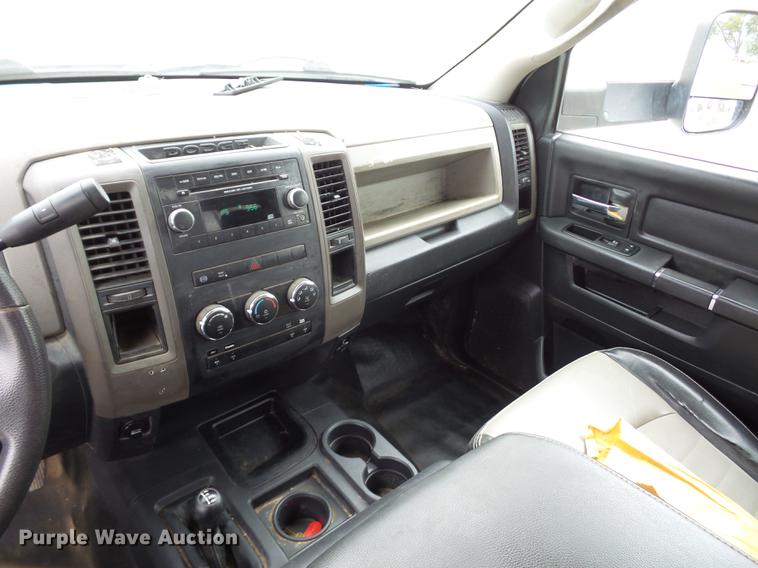 image for item DA6503 2012 Dodge Ram 5500 bucket truck