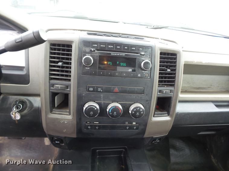 image for item DA6503 2012 Dodge Ram 5500 bucket truck