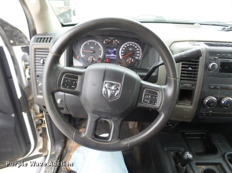 image for item DA6503 2012 Dodge Ram 5500 bucket truck