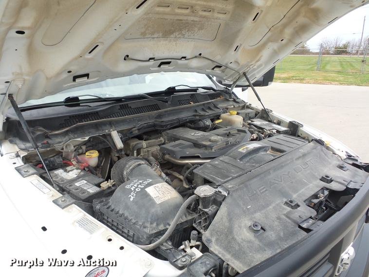 image for item DA6503 2012 Dodge Ram 5500 bucket truck