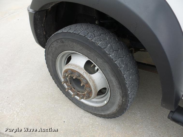 image for item DA6503 2012 Dodge Ram 5500 bucket truck