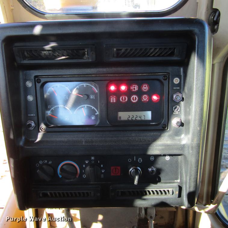 image for item DA6956 1999 Caterpillar D6M LGP dozer