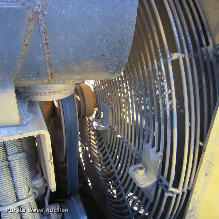 image for item DA6956 1999 Caterpillar D6M LGP dozer