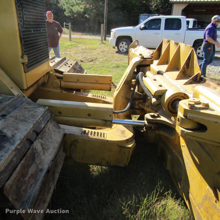 image for item DA6956 1999 Caterpillar D6M LGP dozer
