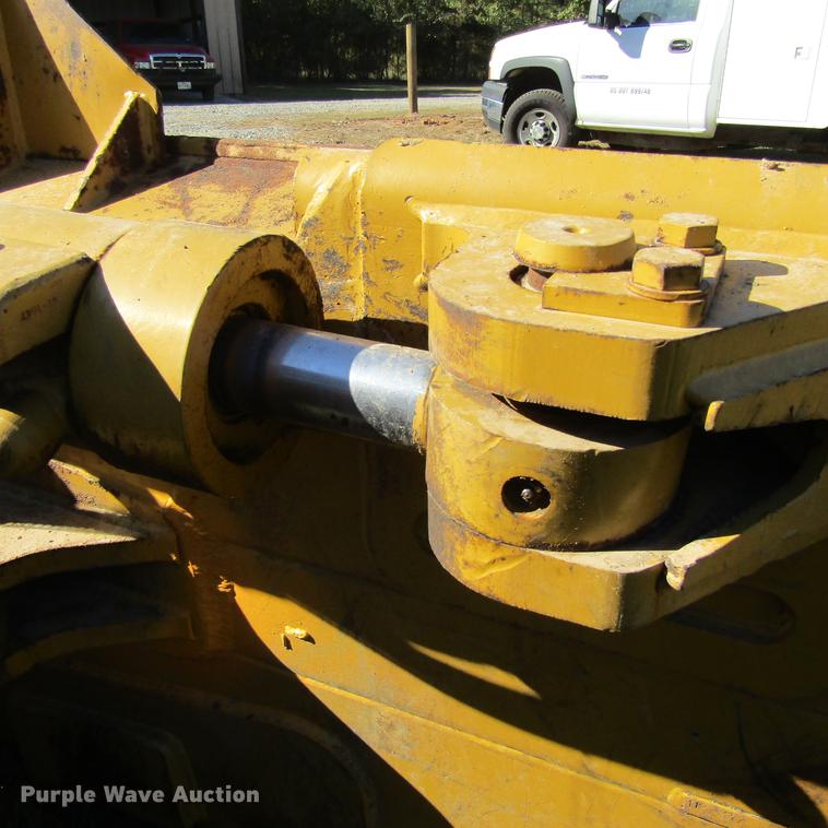 image for item DA6956 1999 Caterpillar D6M LGP dozer