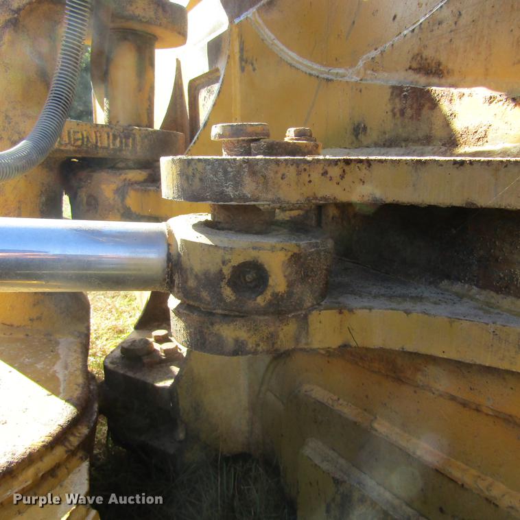 image for item DA6956 1999 Caterpillar D6M LGP dozer