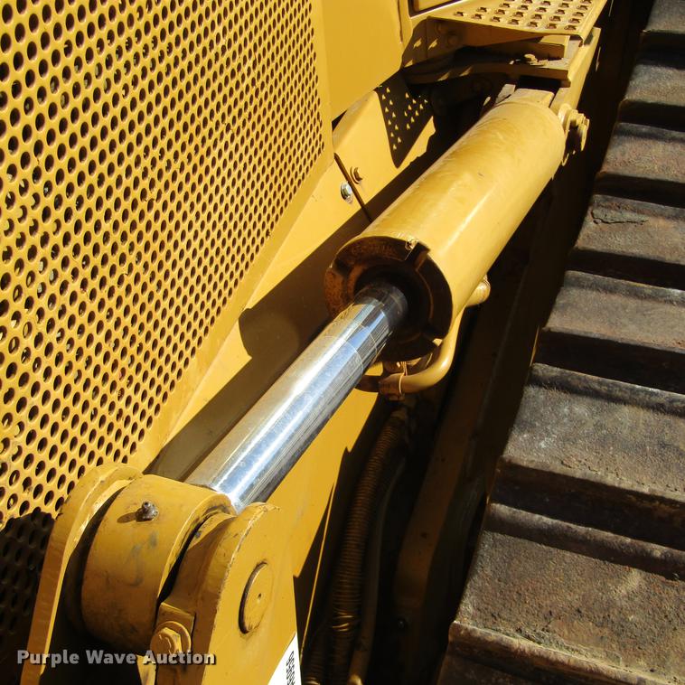 image for item DA6956 1999 Caterpillar D6M LGP dozer