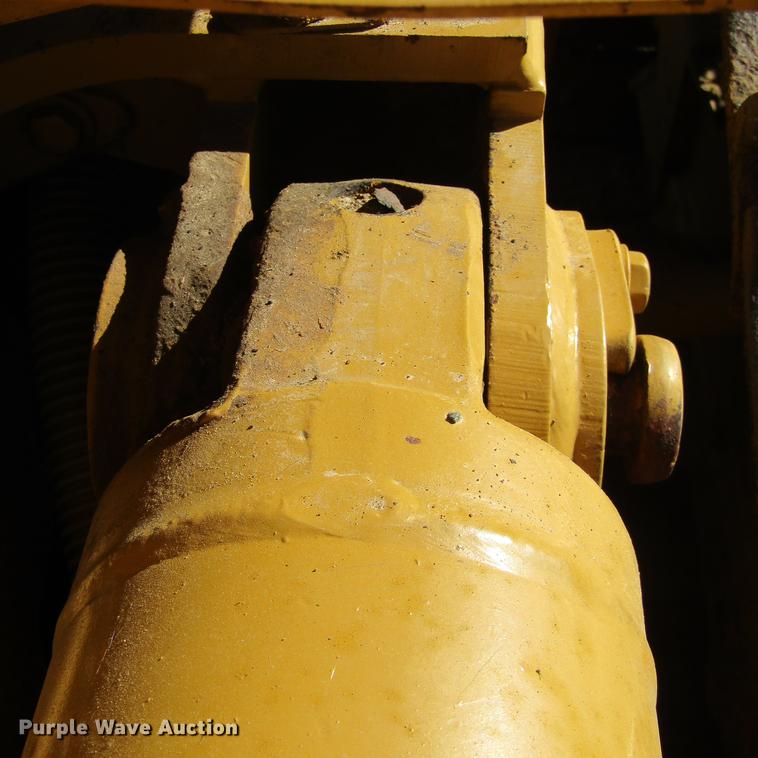 image for item DA6956 1999 Caterpillar D6M LGP dozer