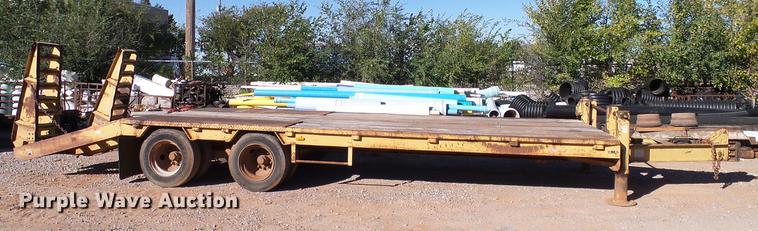 image for item DA6964 1989 Belshe FB-26 equipment trailer