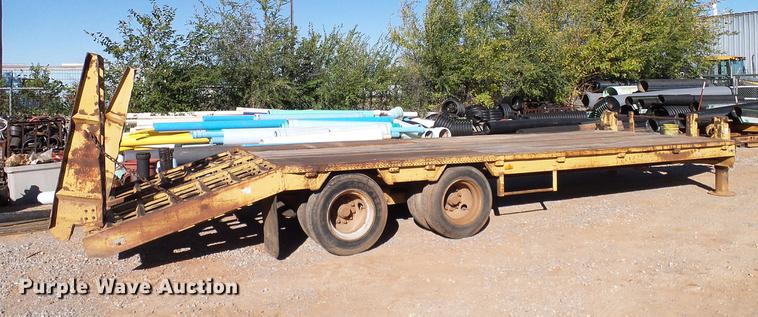 image for item DA6964 1989 Belshe FB-26 equipment trailer