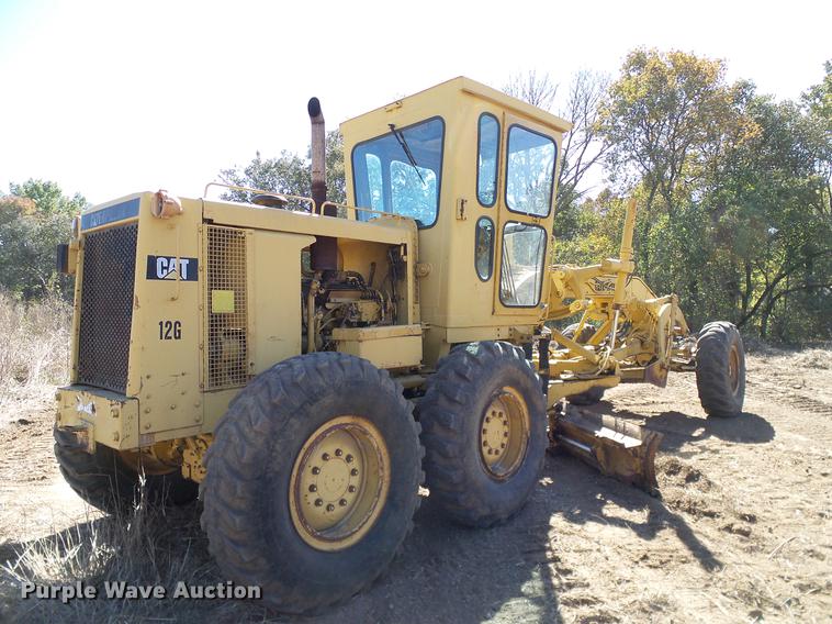 image for item DA6976 1976 Caterpillar 12G motor grader