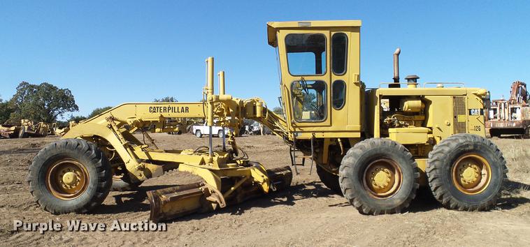 image for item DA6976 1976 Caterpillar 12G motor grader