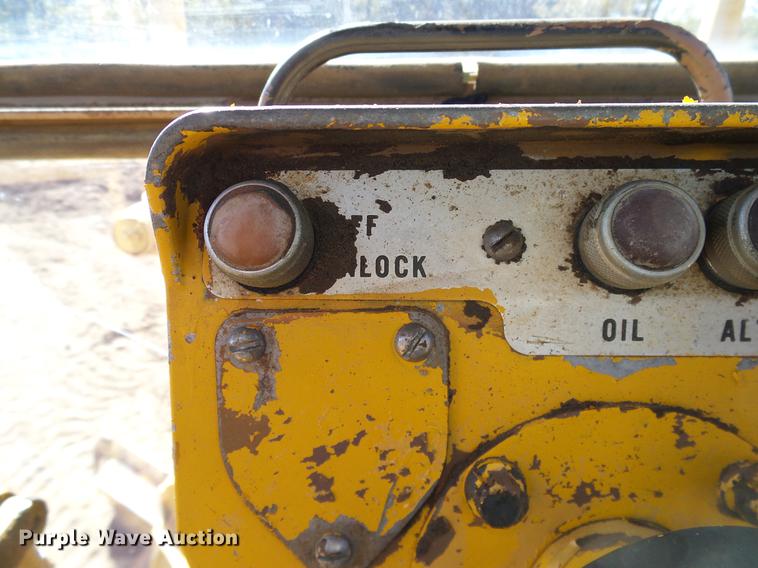 image for item DA6976 1976 Caterpillar 12G motor grader