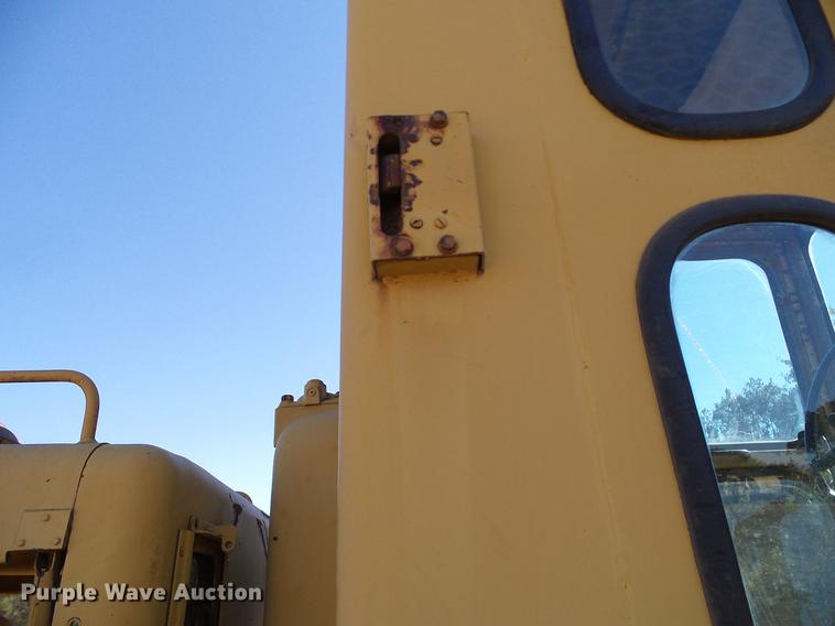 image for item DA6976 1976 Caterpillar 12G motor grader