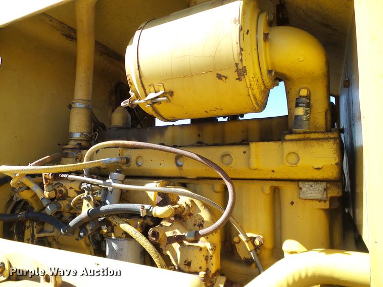 image for item DA6976 1976 Caterpillar 12G motor grader