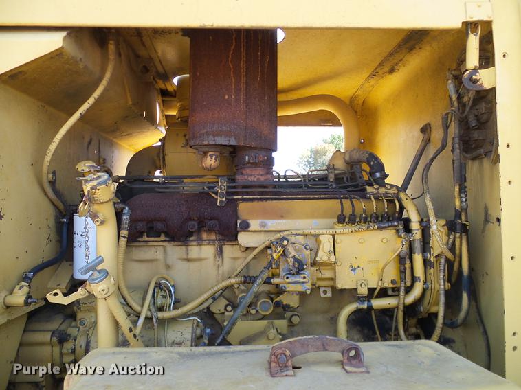 image for item DA6976 1976 Caterpillar 12G motor grader