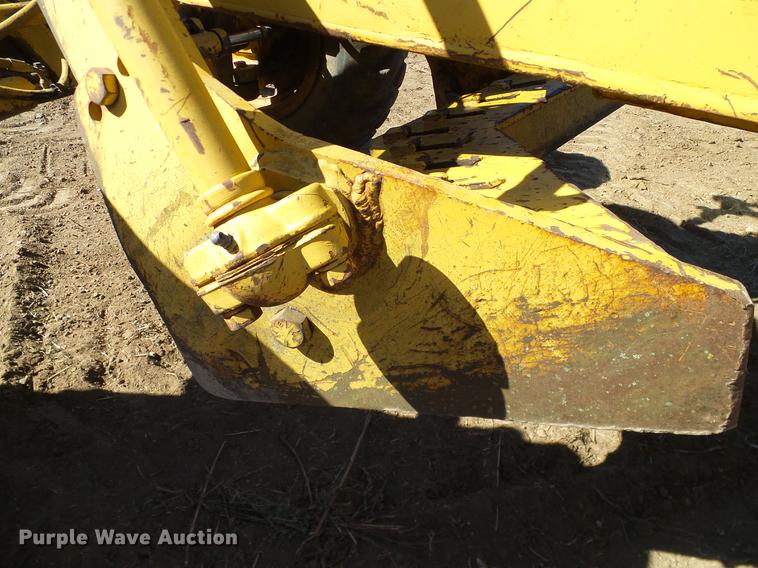 image for item DA6976 1976 Caterpillar 12G motor grader