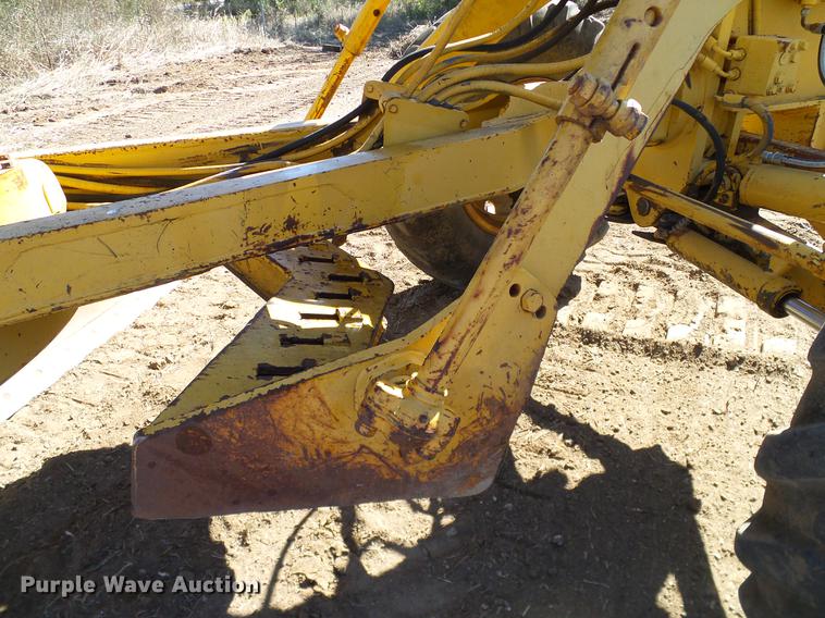 image for item DA6976 1976 Caterpillar 12G motor grader