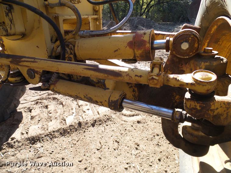 image for item DA6976 1976 Caterpillar 12G motor grader