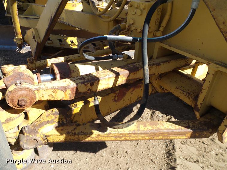 image for item DA6976 1976 Caterpillar 12G motor grader
