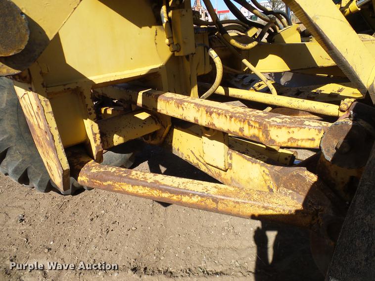 image for item DA6976 1976 Caterpillar 12G motor grader