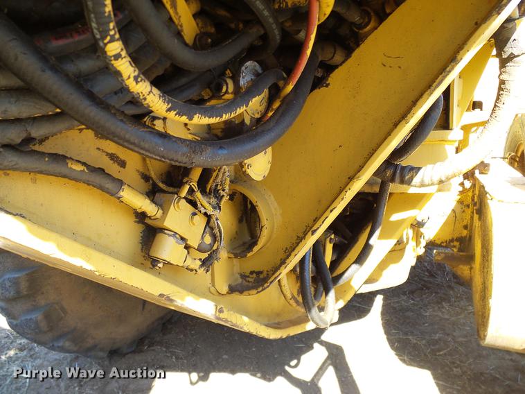 image for item DA6976 1976 Caterpillar 12G motor grader