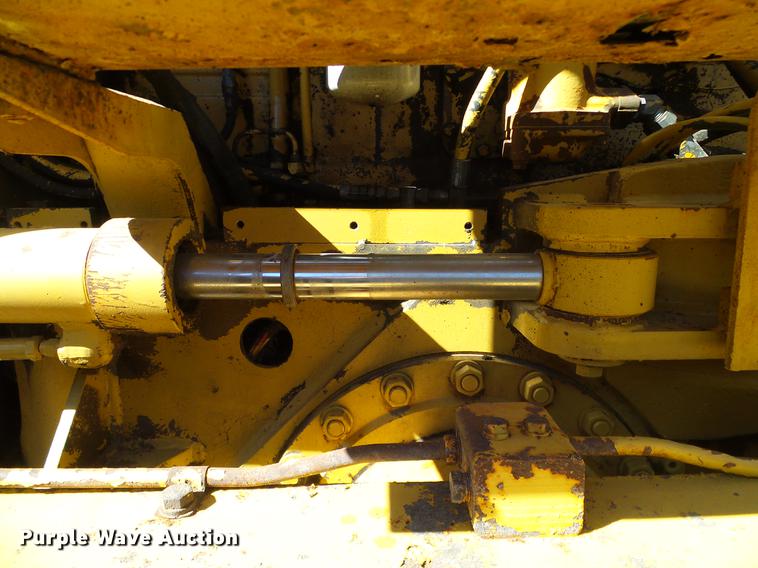 image for item DA6976 1976 Caterpillar 12G motor grader