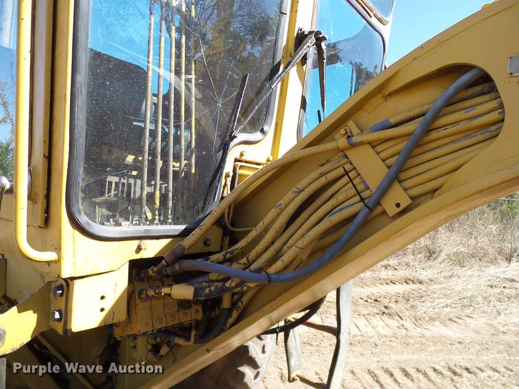 image for item DA6976 1976 Caterpillar 12G motor grader