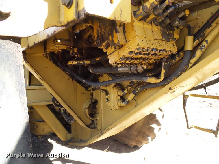 image for item DA6976 1976 Caterpillar 12G motor grader